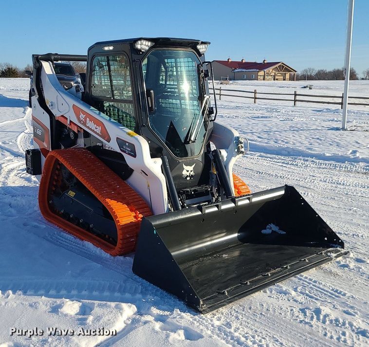 image for item MQ9576 2023 Bobcat T66 tracked skid steer loader