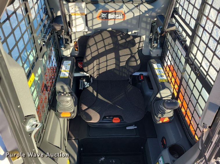 image for item MQ9576 2023 Bobcat T66 tracked skid steer loader