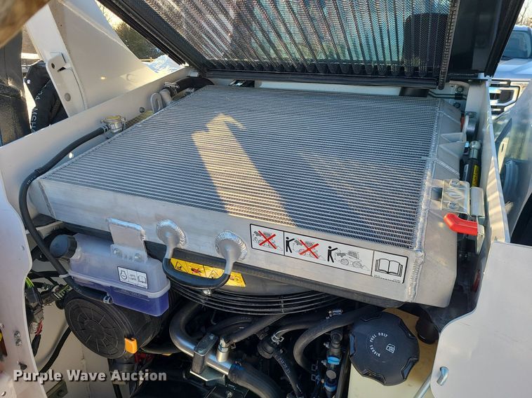 image for item MQ9576 2023 Bobcat T66 tracked skid steer loader