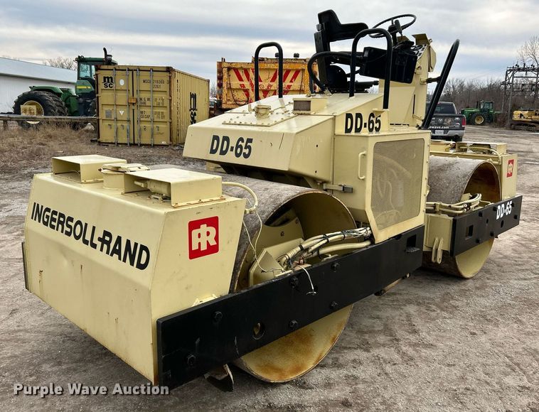 image for item NE9717 1992 Ingersoll Rand DD-65 double drum roller