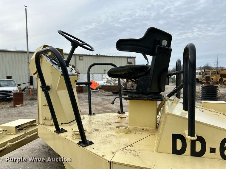 image for item NE9717 1992 Ingersoll Rand DD-65 double drum roller