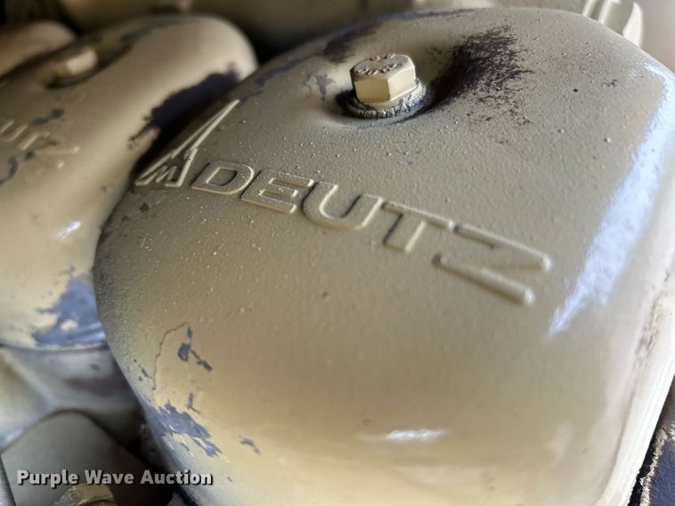 image for item NE9717 1992 Ingersoll Rand DD-65 double drum roller