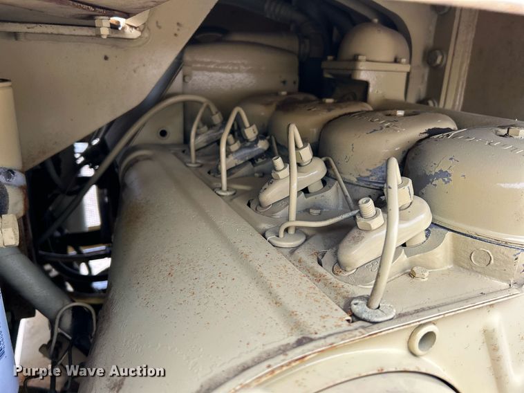 image for item NE9717 1992 Ingersoll Rand DD-65 double drum roller