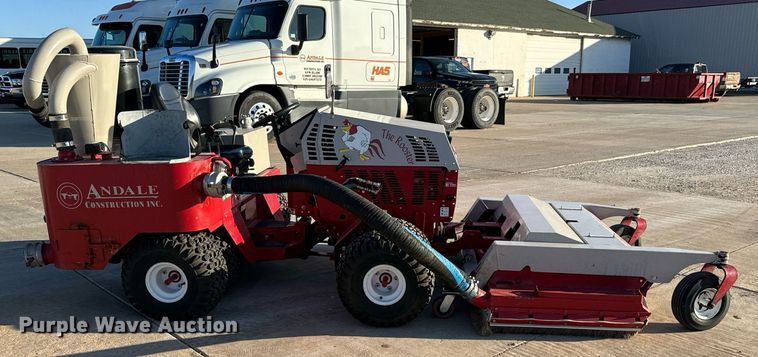 image for item NI9718 Ventrac 4500Z municipal tractor with vacuum