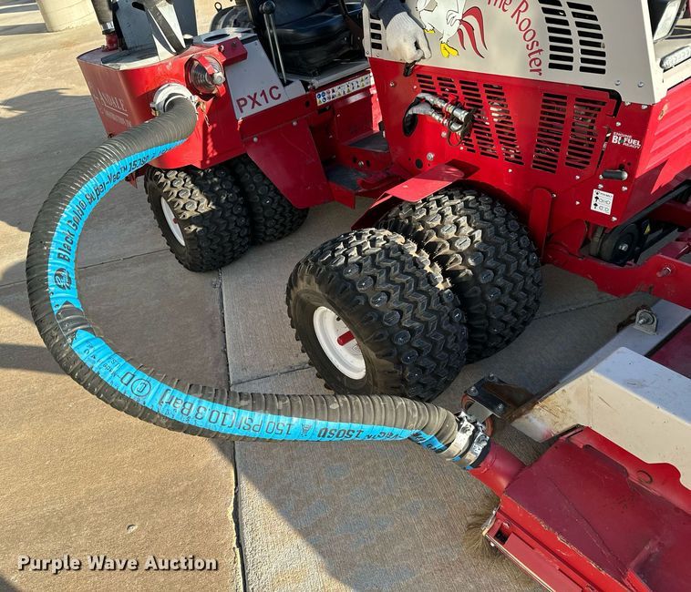 image for item NI9718 Ventrac 4500Z municipal tractor with vacuum