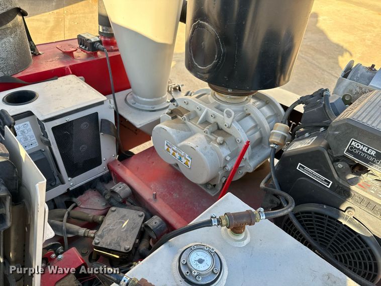 image for item NI9718 Ventrac 4500Z municipal tractor with vacuum