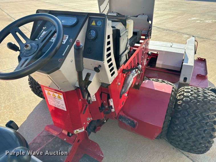 image for item NI9718 Ventrac 4500Z municipal tractor with vacuum