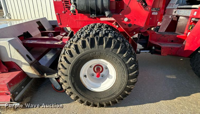 image for item NI9718 Ventrac 4500Z municipal tractor with vacuum