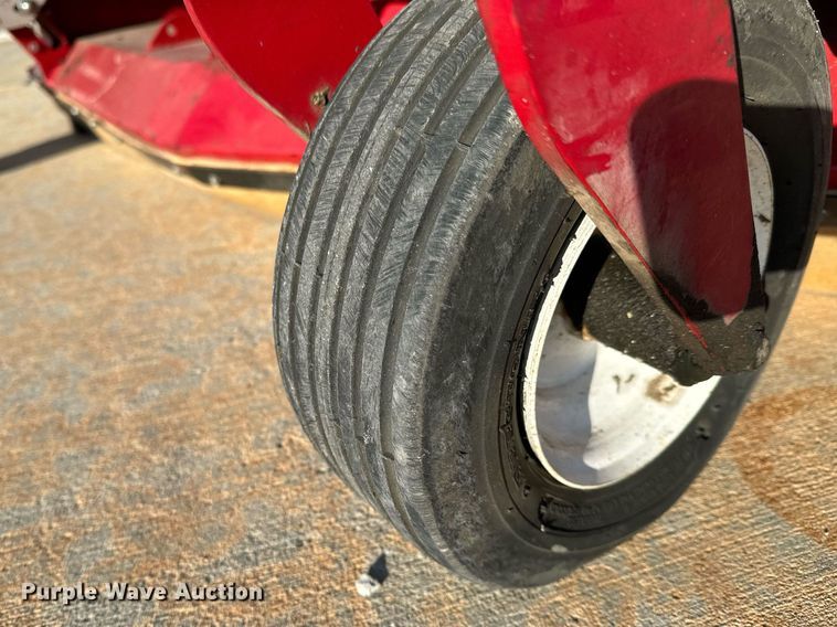 image for item NI9718 Ventrac 4500Z municipal tractor with vacuum