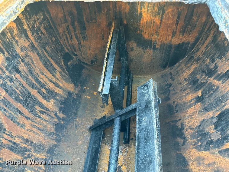 image for item NI9719 2018 Blastcrete DA-350 seal coat applicator