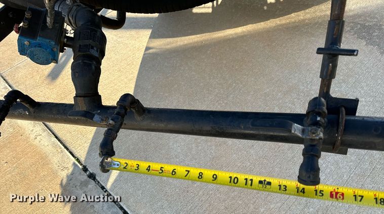 image for item NI9719 2018 Blastcrete DA-350 seal coat applicator