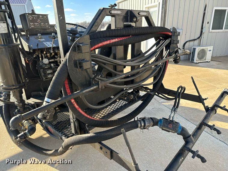 image for item NI9719 2018 Blastcrete DA-350 seal coat applicator