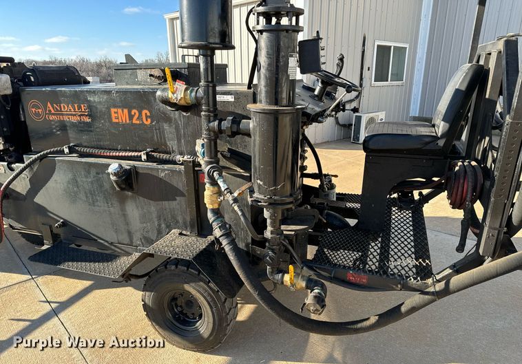 image for item NI9719 2018 Blastcrete DA-350 seal coat applicator