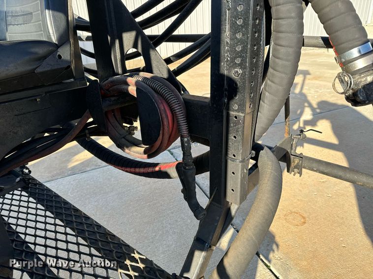 image for item NI9719 2018 Blastcrete DA-350 seal coat applicator