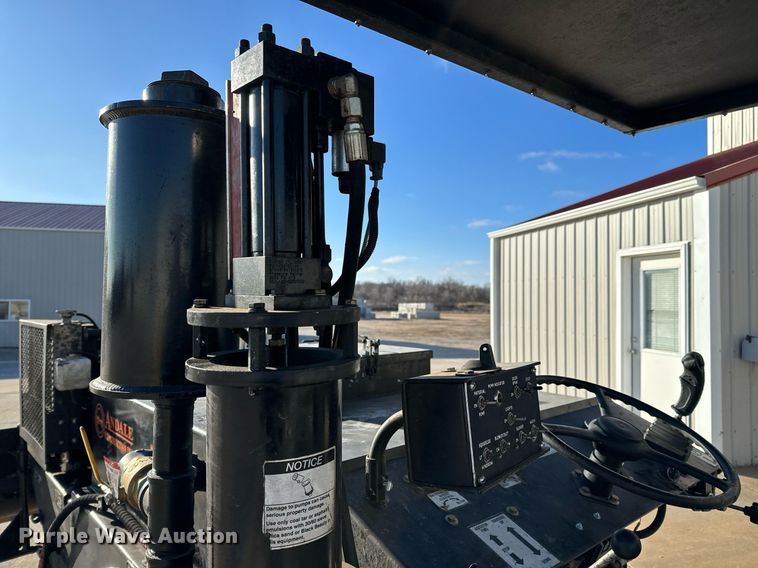 image for item NI9719 2018 Blastcrete DA-350 seal coat applicator