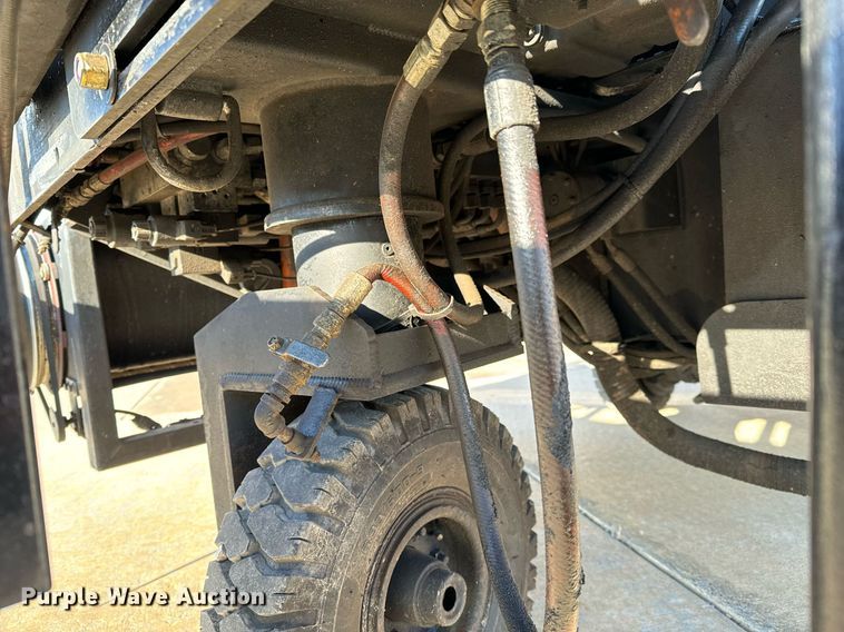 image for item NI9719 2018 Blastcrete DA-350 seal coat applicator