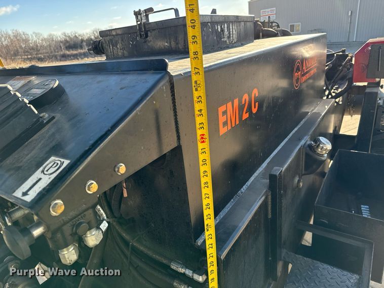 image for item NI9719 2018 Blastcrete DA-350 seal coat applicator