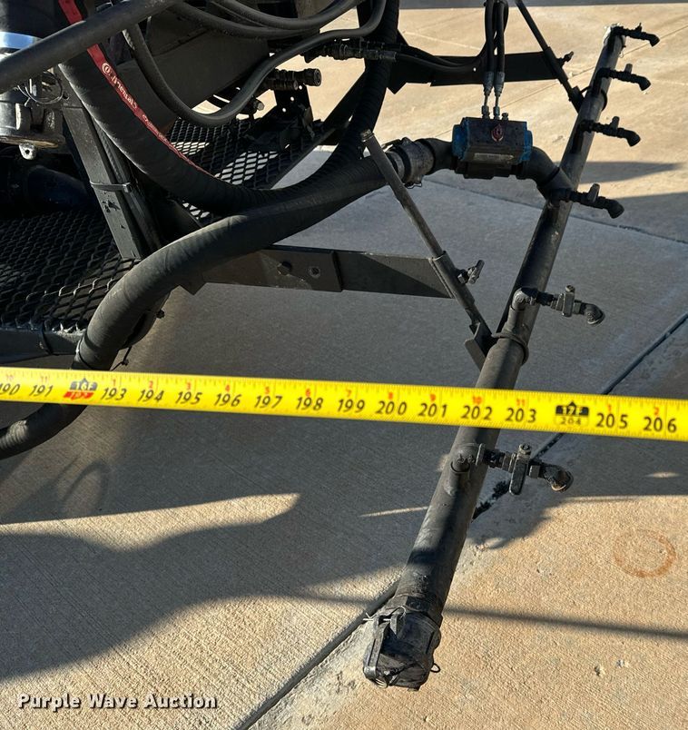 image for item NI9719 2018 Blastcrete DA-350 seal coat applicator