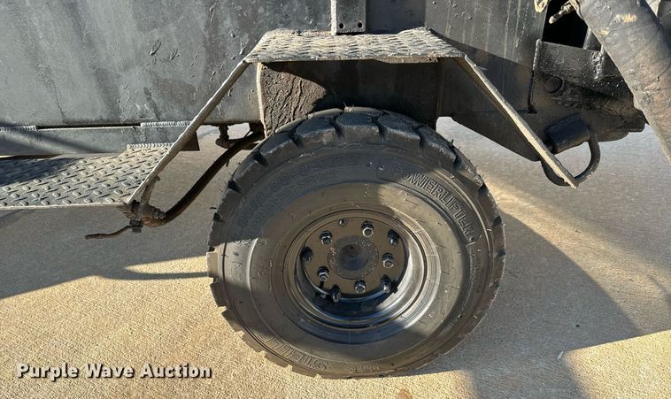 image for item NI9719 2018 Blastcrete DA-350 seal coat applicator