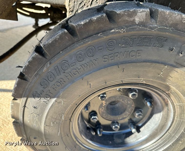 image for item NI9719 2018 Blastcrete DA-350 seal coat applicator