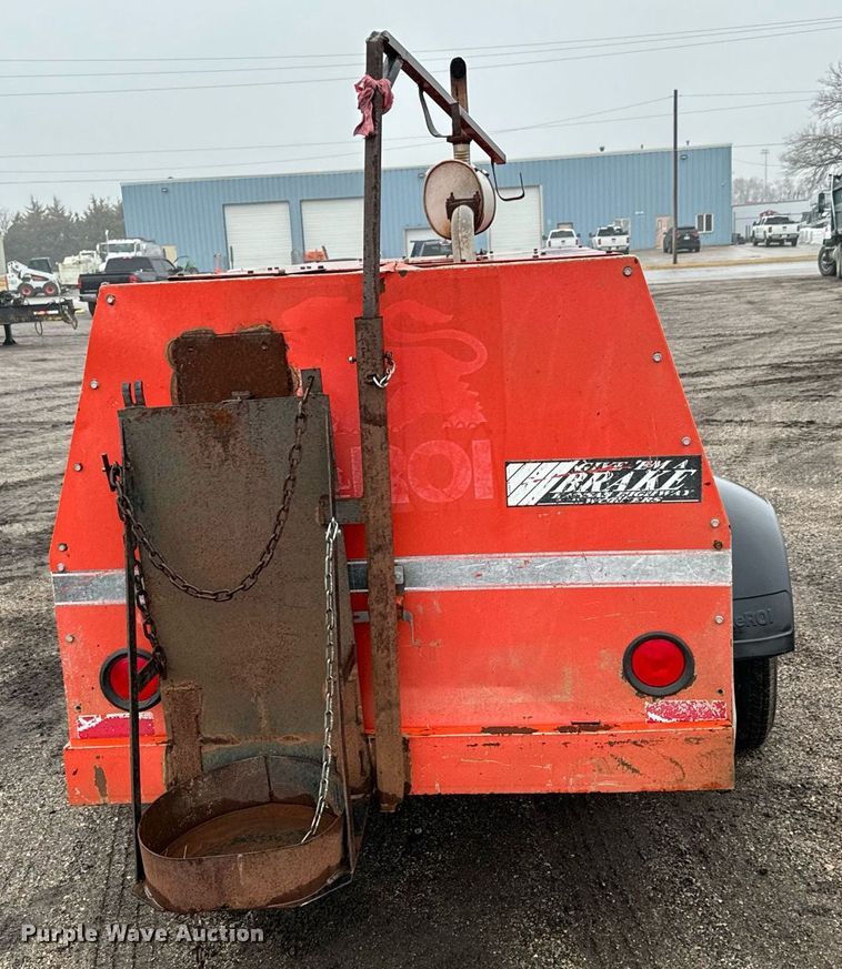 image for item NI9740 1995 LeROI Q175DJ-E air compressor