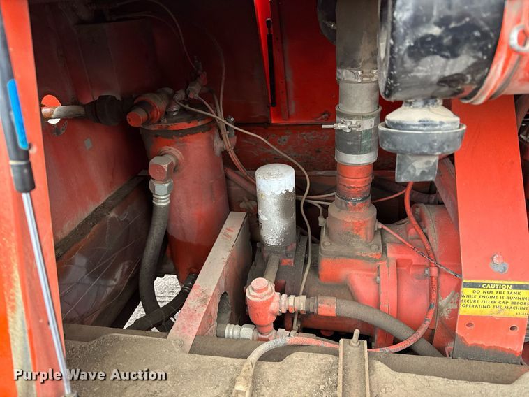 image for item NI9740 1995 LeROI Q175DJ-E air compressor