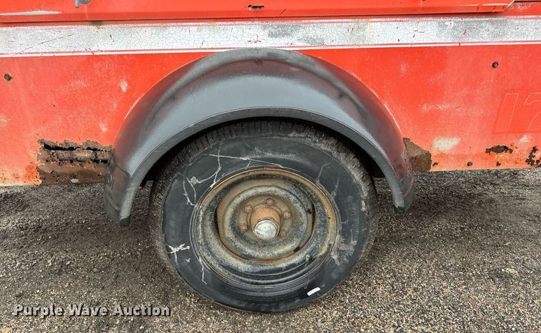 image for item NI9740 1995 LeROI Q175DJ-E air compressor