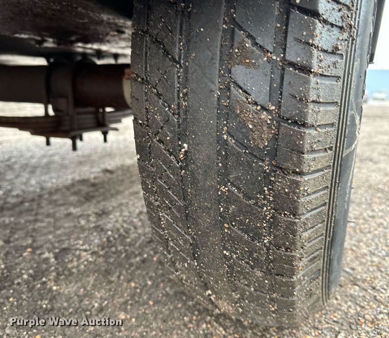 image for item NI9740 1995 LeROI Q175DJ-E air compressor