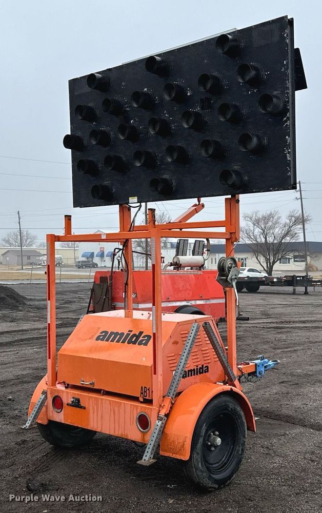 image for item NI9742 Amida ODLSE25LA portable road sign