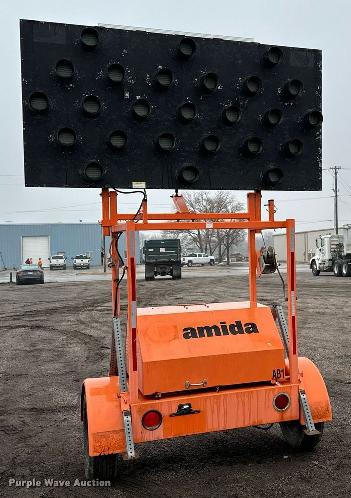 image for item NI9742 Amida ODLSE25LA portable road sign