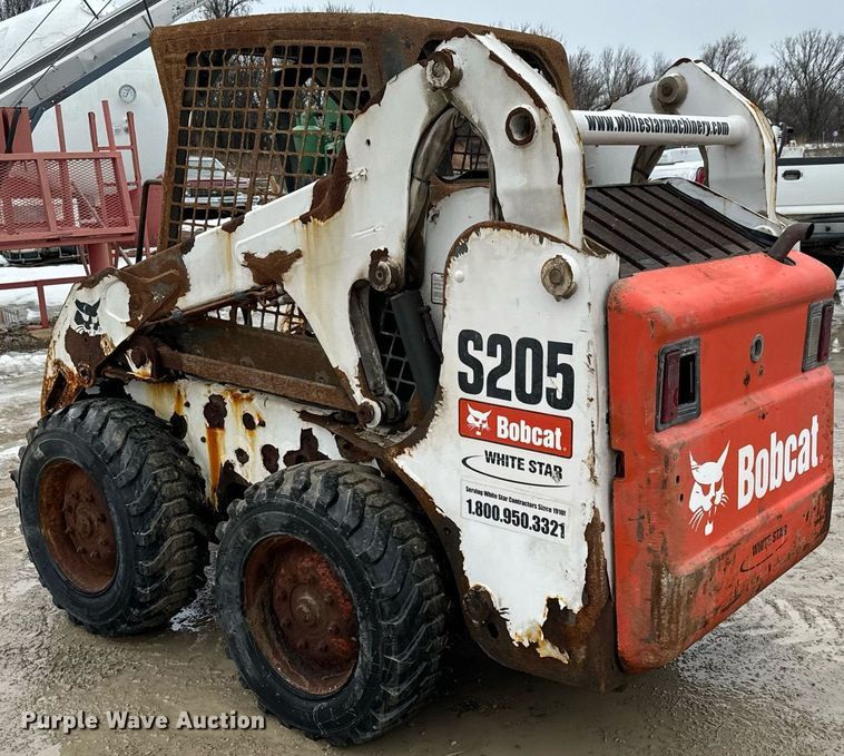 image for item NI9744 2008 Bobcat S205 skid steer loader