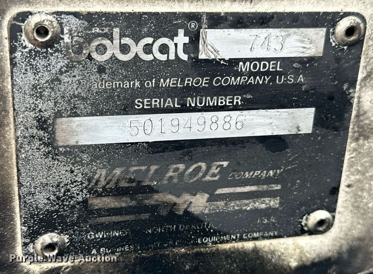 image for item NI9745 1989 Bobcat 743 skid steer loader