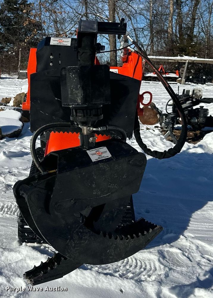 image for item NL9345 Blue Diamond  106720-25 compact utility loader log grapple