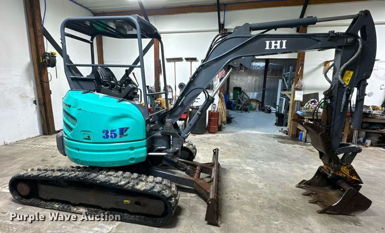 image for item NM9234 2015 IHI 35V4 mini excavator