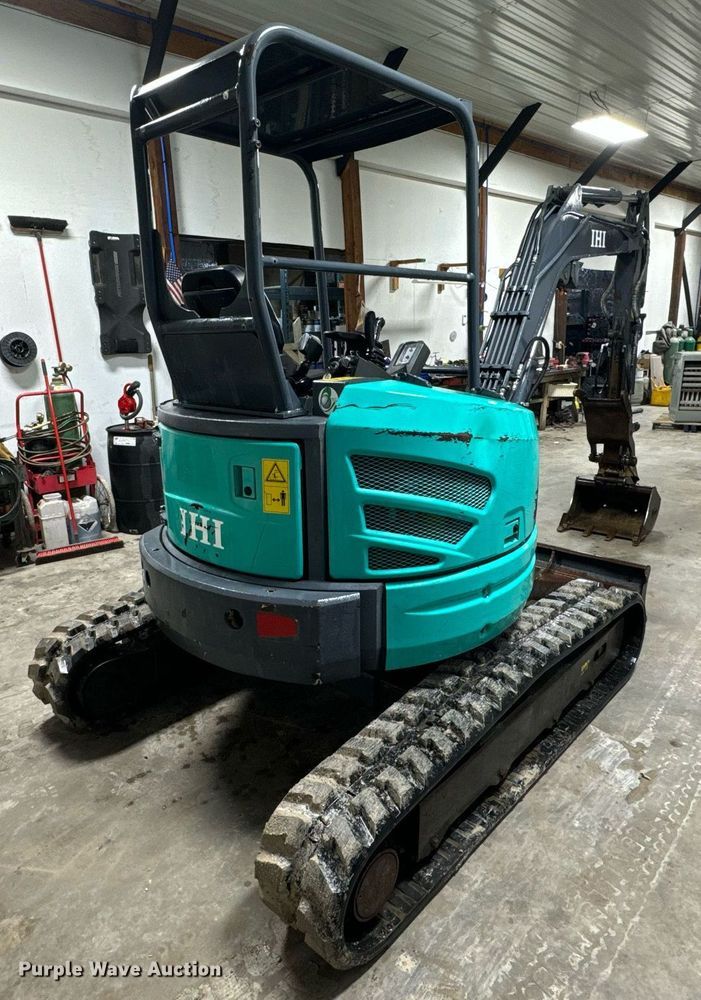 image for item NM9234 2015 IHI 35V4 mini excavator