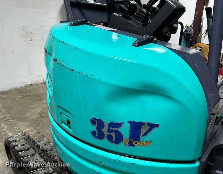 image for item NM9234 2015 IHI 35V4 mini excavator