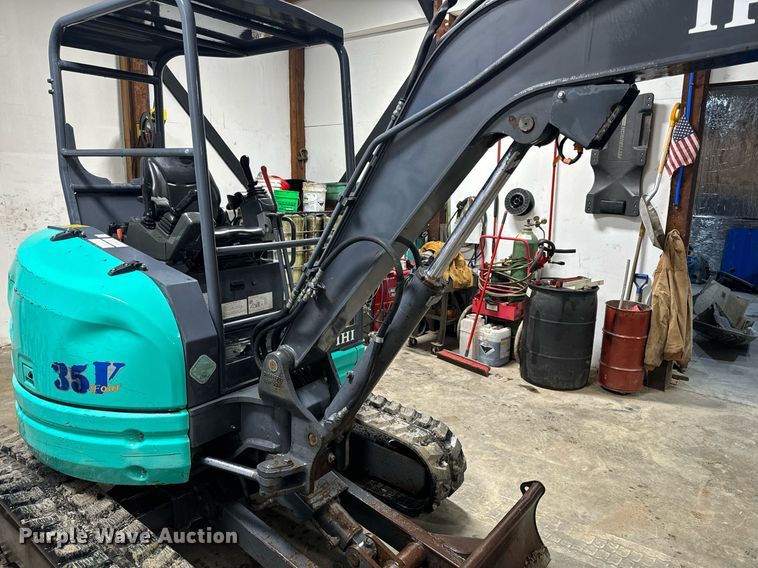 image for item NM9234 2015 IHI 35V4 mini excavator