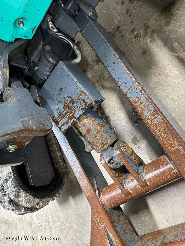 image for item NM9234 2015 IHI 35V4 mini excavator