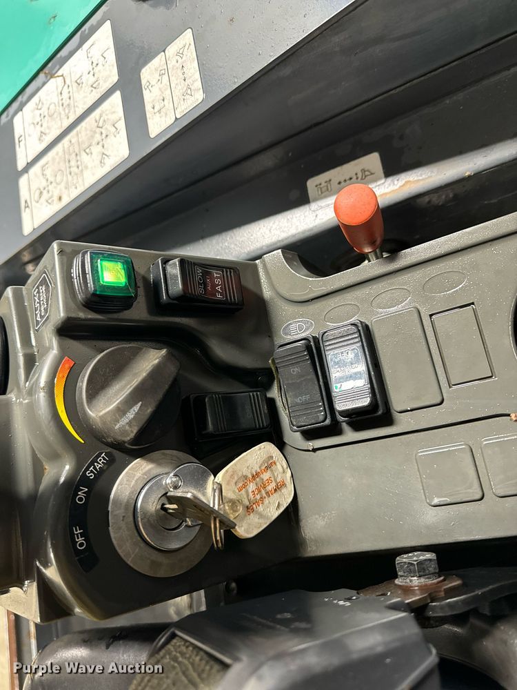 image for item NM9234 2015 IHI 35V4 mini excavator