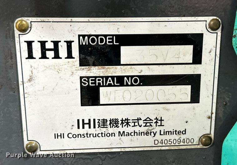 image for item NM9234 2015 IHI 35V4 mini excavator