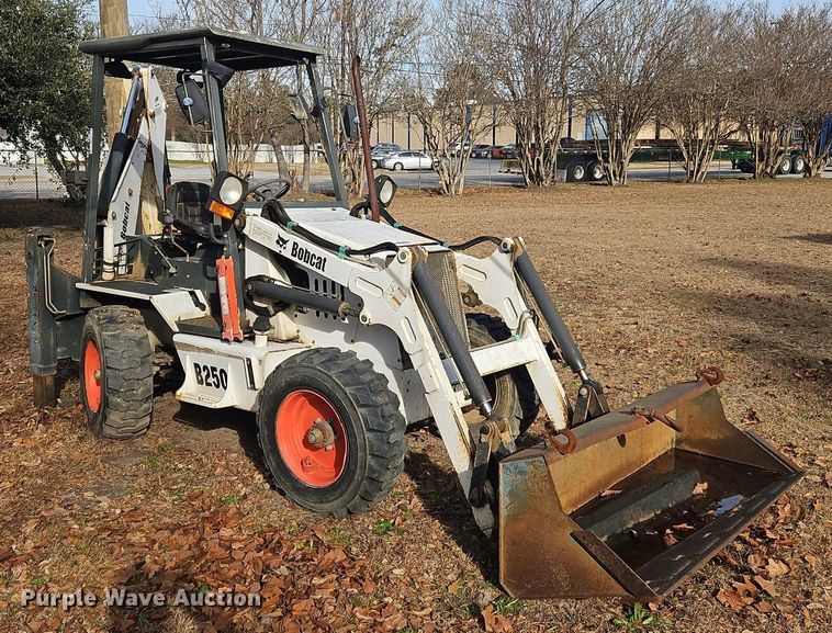 image for item NZ9123 2004 Bobcat B250 backhoe
