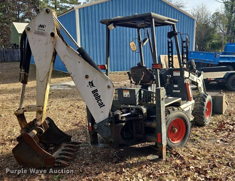 image for item NZ9123 2004 Bobcat B250 backhoe