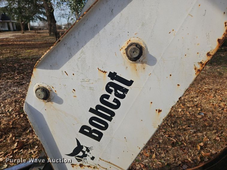 image for item NZ9123 2004 Bobcat B250 backhoe