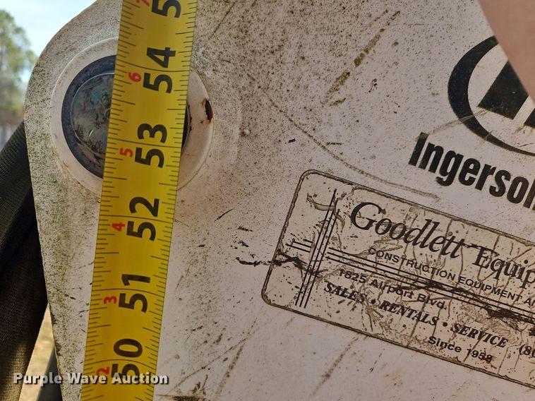 image for item NZ9123 2004 Bobcat B250 backhoe