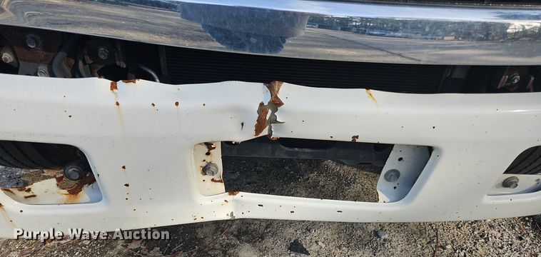 image for item NZ9124 2014 Hino 268 flatbed truck