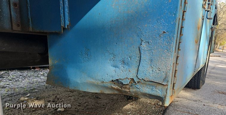 image for item NZ9124 2014 Hino 268 flatbed truck