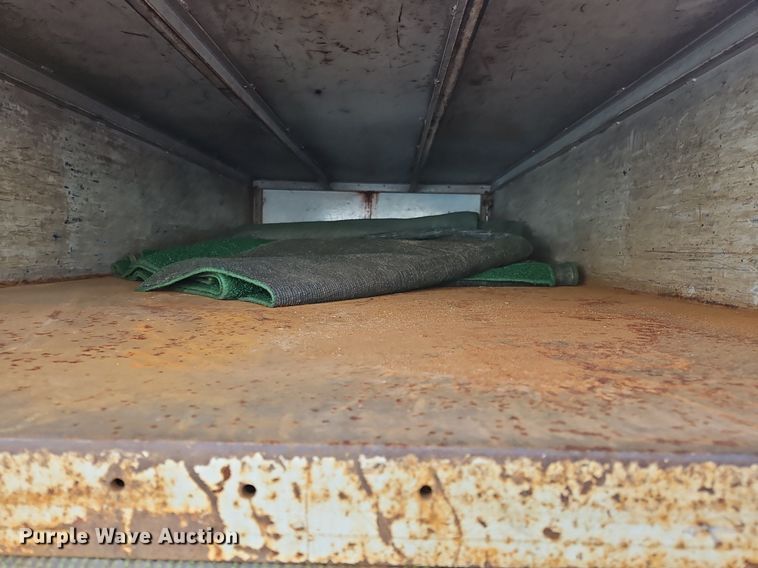 image for item NZ9124 2014 Hino 268 flatbed truck