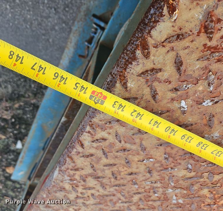 image for item NZ9124 2014 Hino 268 flatbed truck