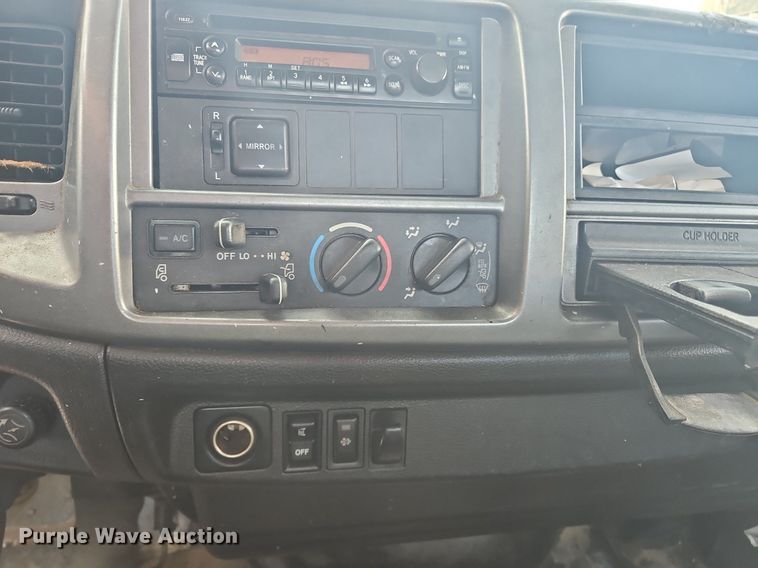 image for item NZ9124 2014 Hino 268 flatbed truck