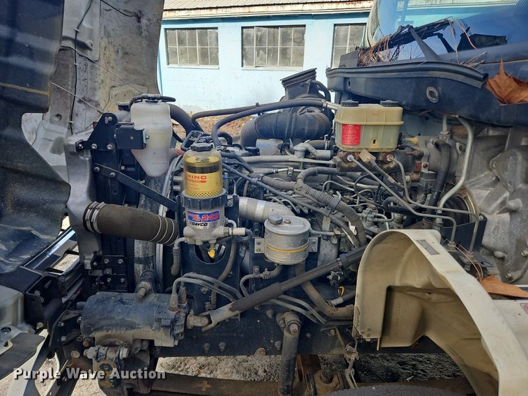 image for item NZ9124 2014 Hino 268 flatbed truck